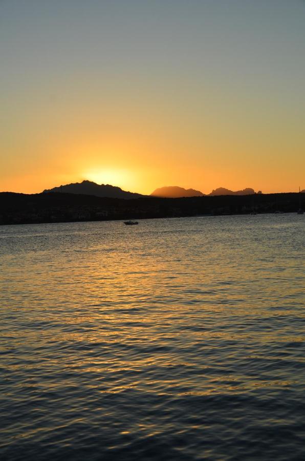 Casavacanza Golfo Aranci Luaran gambar